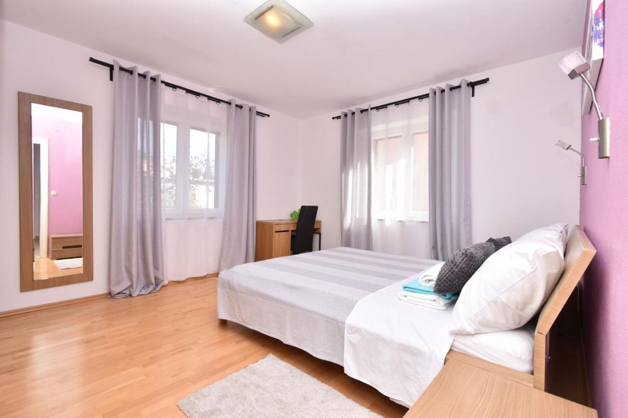 Sunny Garden Sibenik, Cozy Apartment Near Old Town エクステリア 写真