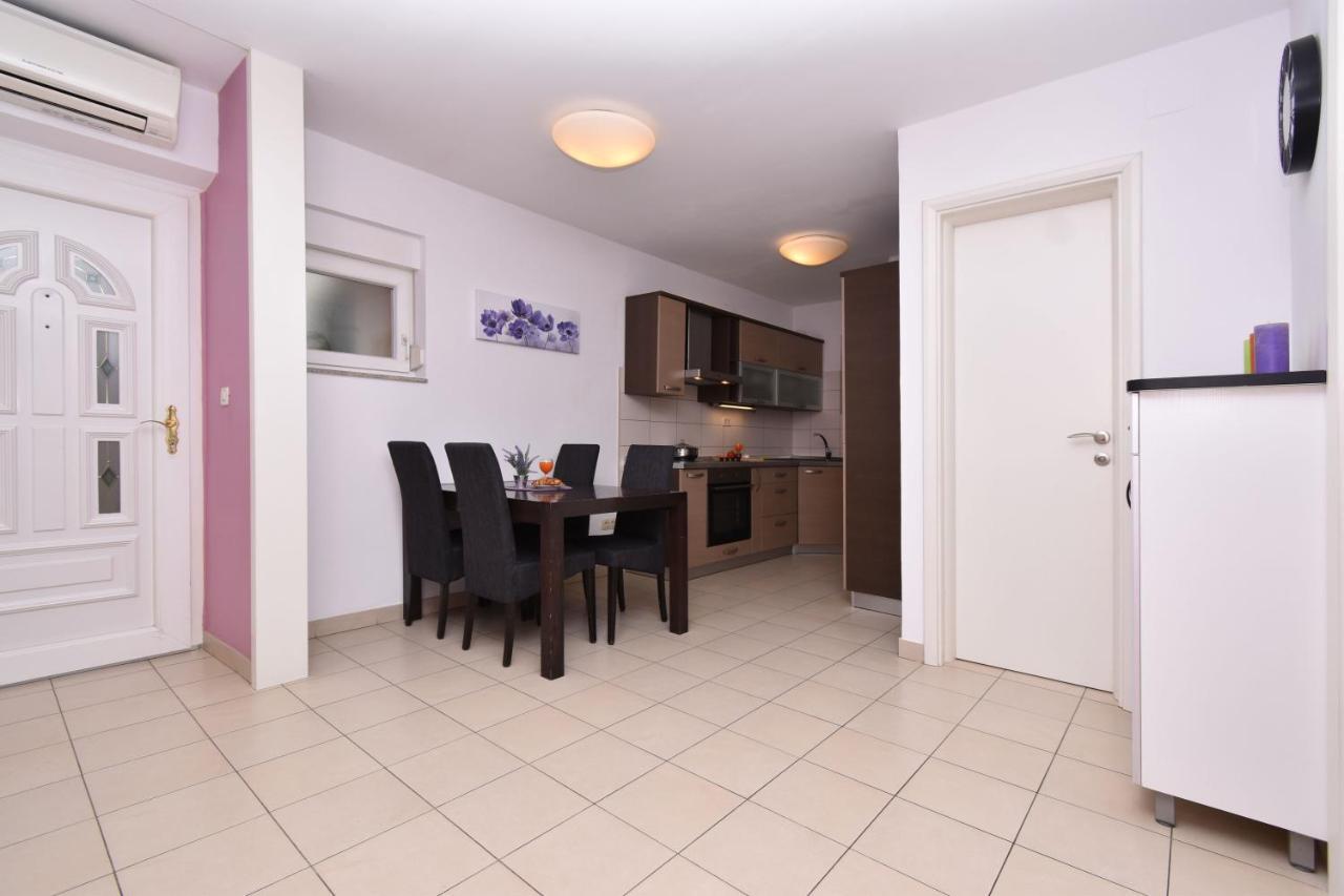 Sunny Garden Sibenik, Cozy Apartment Near Old Town エクステリア 写真