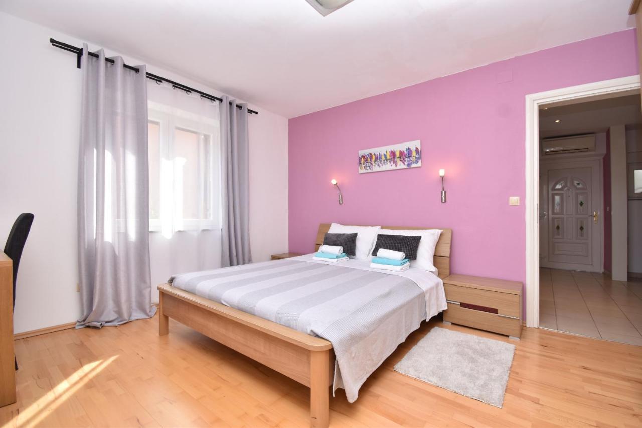 Sunny Garden Sibenik, Cozy Apartment Near Old Town エクステリア 写真