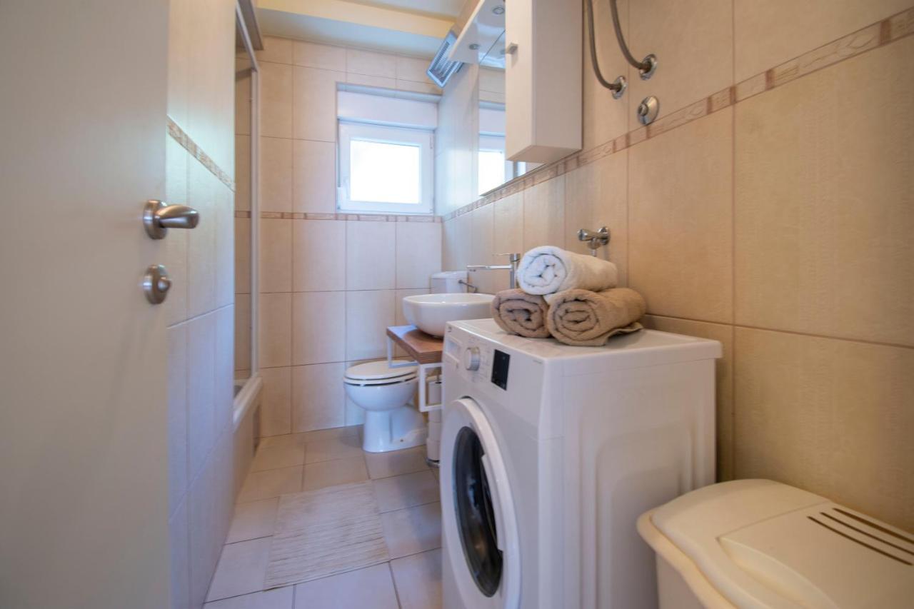 Sunny Garden Sibenik, Cozy Apartment Near Old Town エクステリア 写真